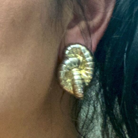 Earrings    - Picture 5 of 6